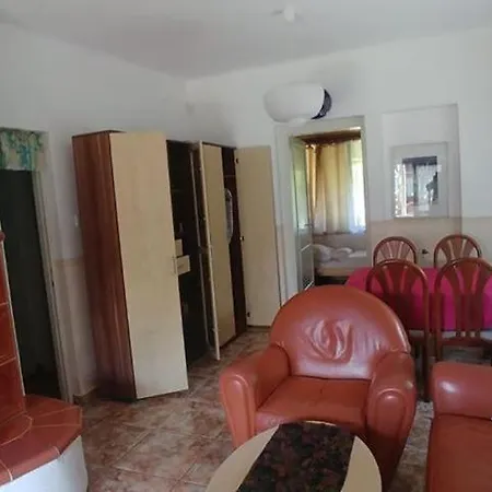 Rigo Foldszinti Apartman Lejlighed